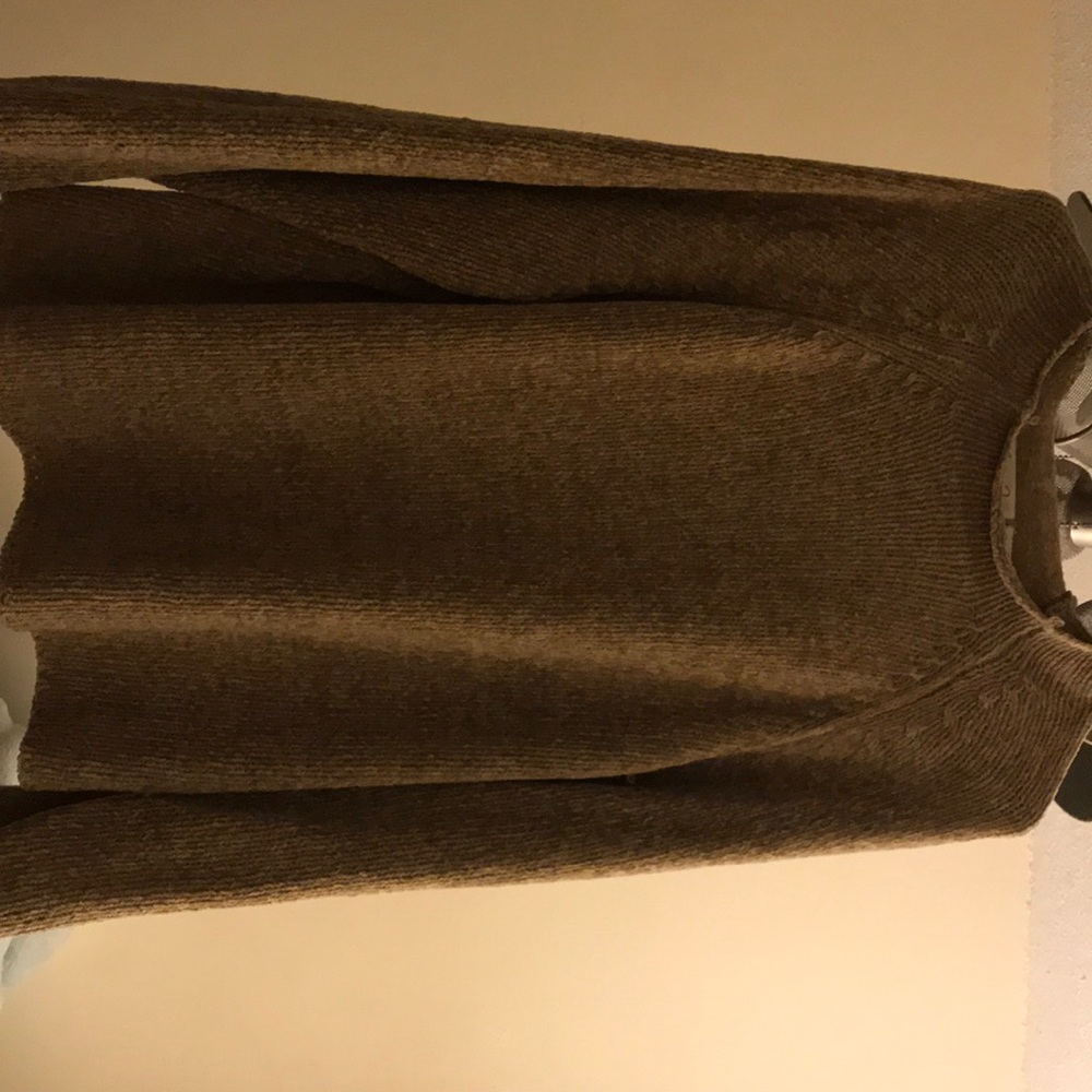Brown sweater